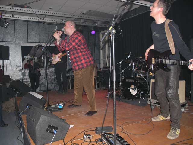 Die Dampfwalze rollt ...